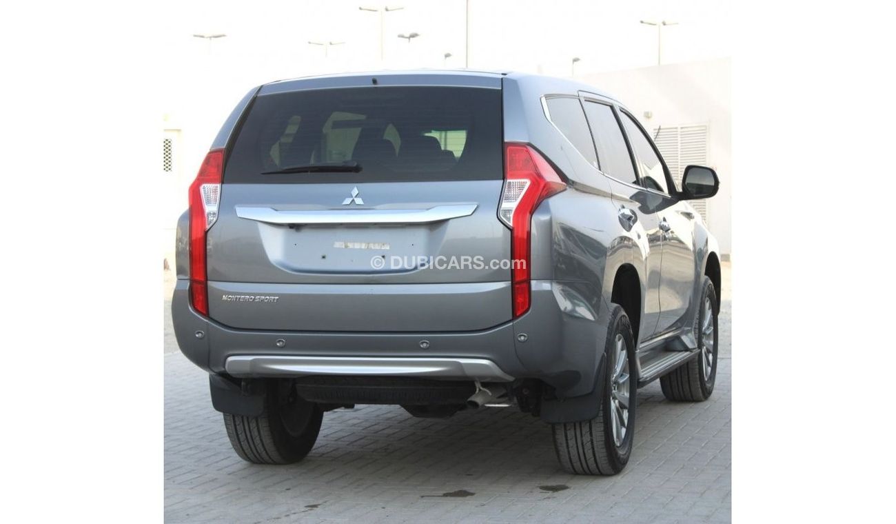 Mitsubishi Montero Mitsubishi Montero sport 2019 gray GCC excellent condition without accident