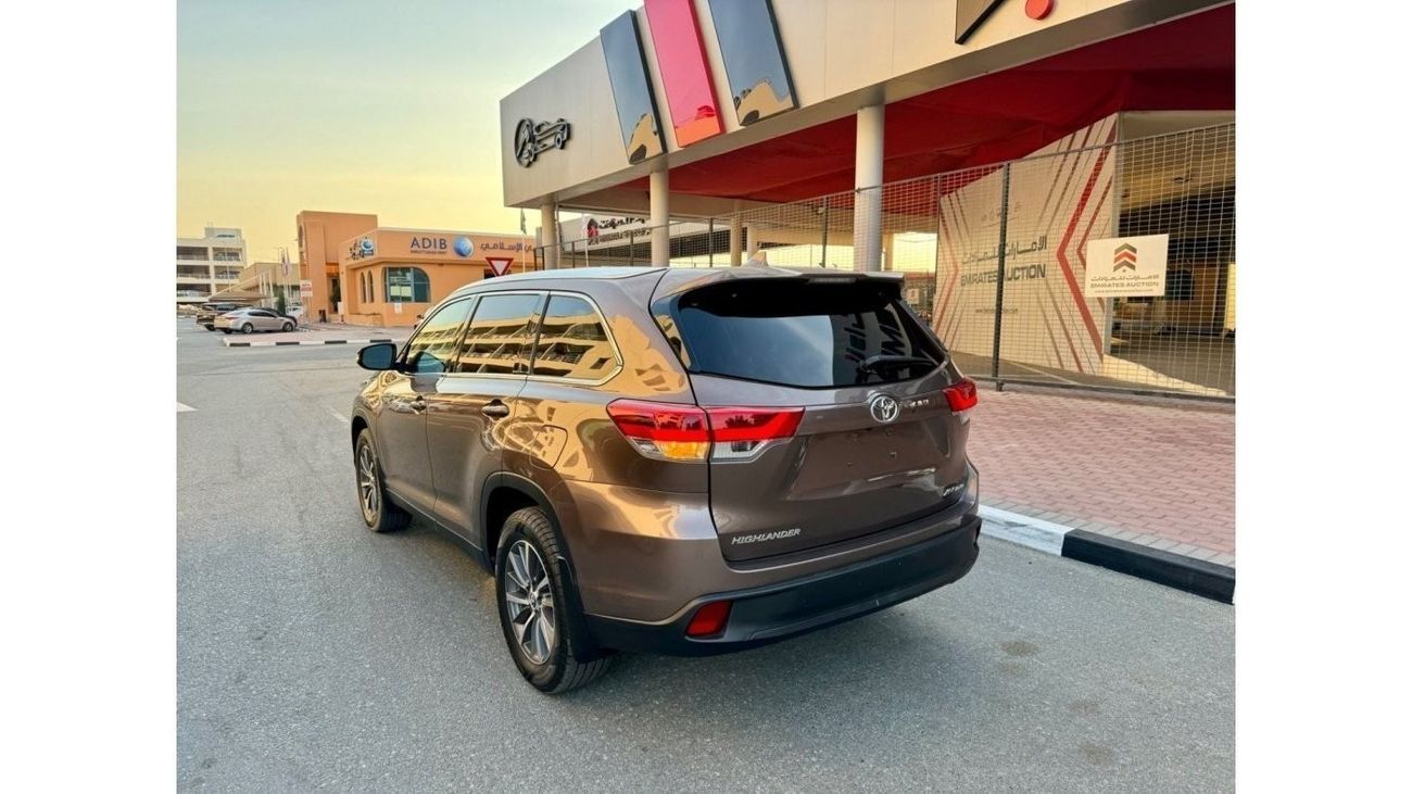 Toyota Highlander 2019 XLE LIMITED AWD SUNROOF 2 KEYS USA IMPORTED