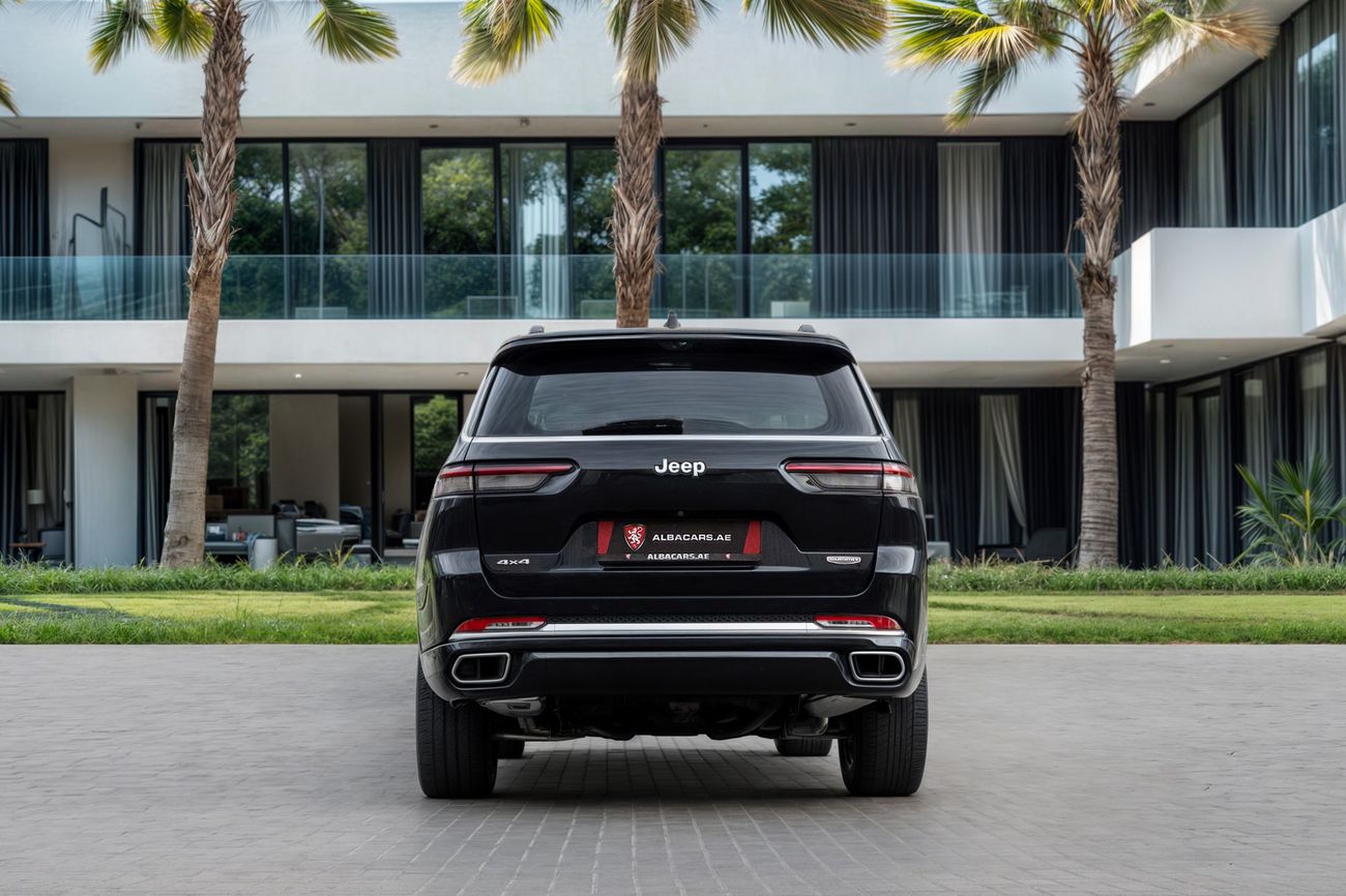 جيب جراند شيروكي Summit Grand Cherokee Summit | 4,407 P.M | 0% Downpayment | JEEP WARRANTY!