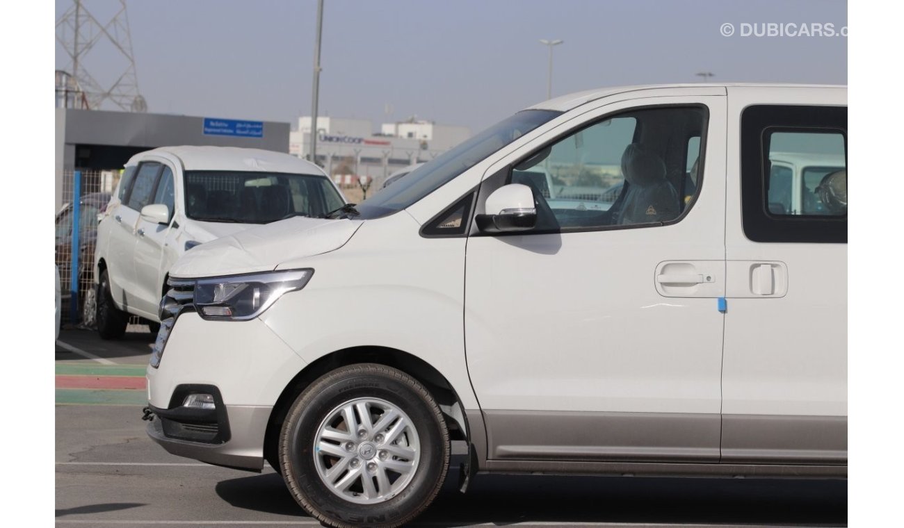 هيونداي H-1 2.4L 4CY 12-SEATER DIESEL 16" RIMS, FRONT & REAR A/C, CD-USB-AUX, FABRIC SEATS ,MANUAL TRANSMISSION