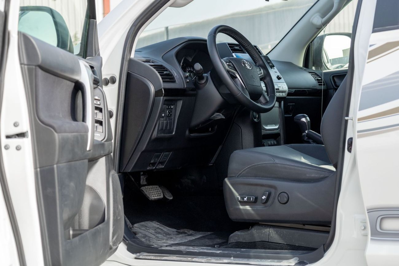 Toyota Prado TXL 4.0L l GCC l Zero Down Payment l AED 2,977 Monthly l Warranty up to 36 Months