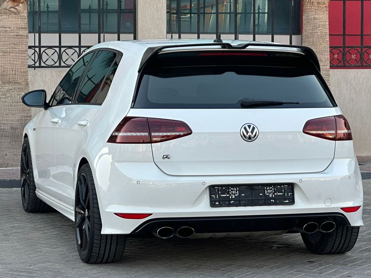 فولكس واجن جولف بلاس