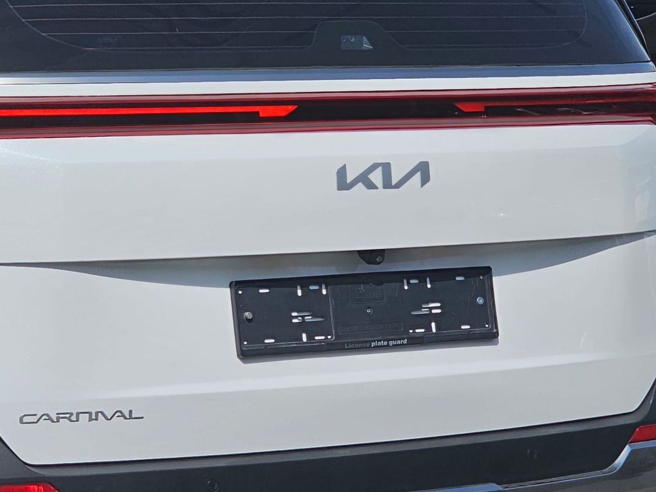 Kia Carnival Hi limousine vip 3.5L Automatic. Van