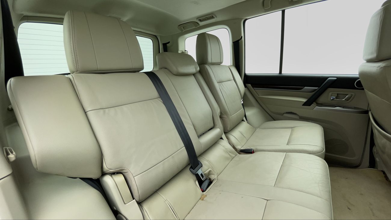 Mitsubishi Pajero GLS HIGHLINE 3.5 | Zero Down Payment | Free Home Test Drive