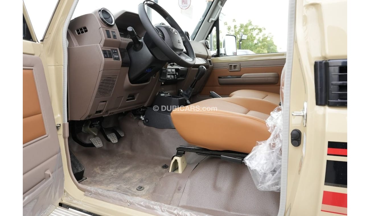 تويوتا لاند كروزر بيك آب Land Crusier Pick Up 79 SC LX Diesel V8 4.5L Full Option