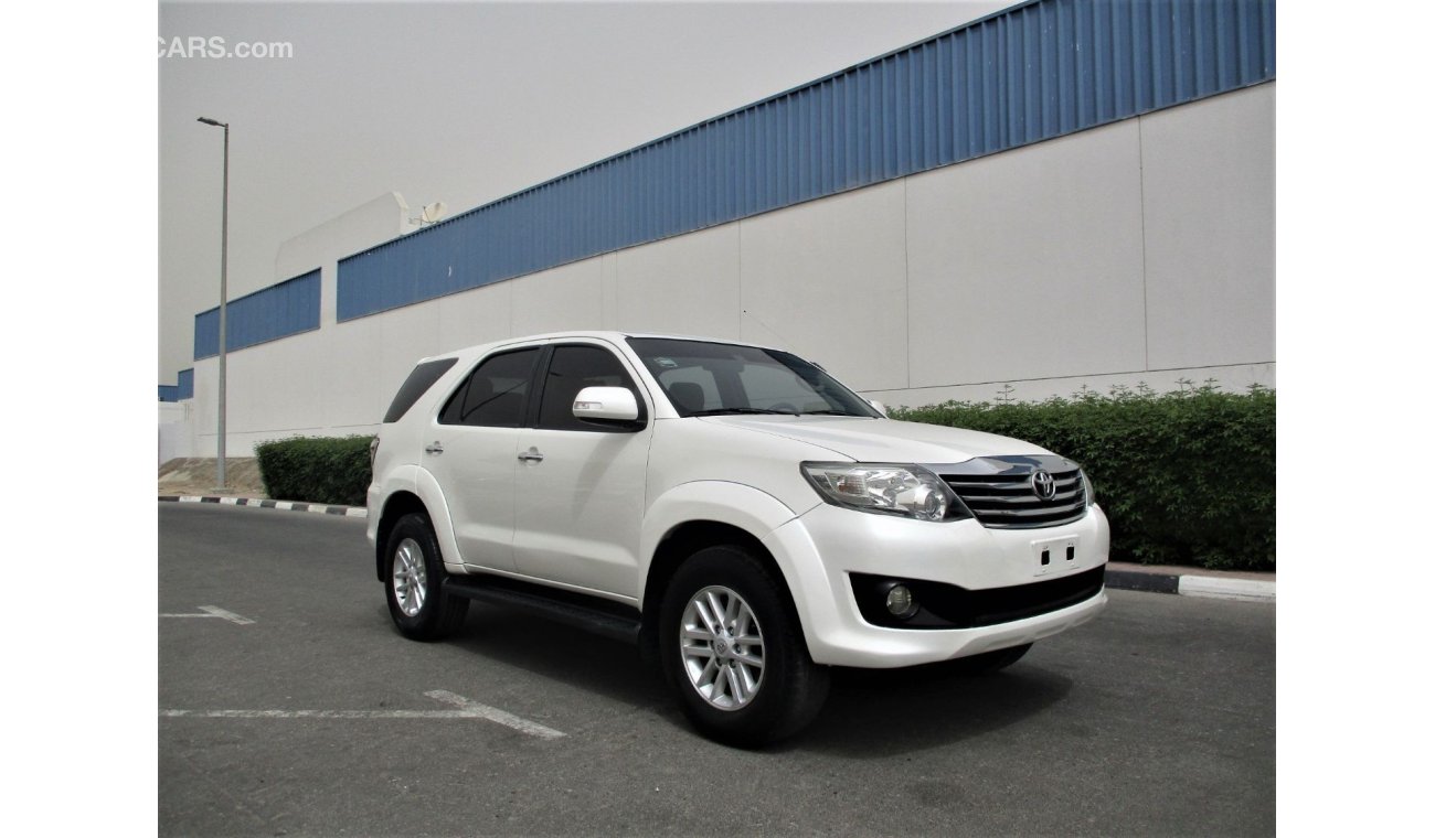 Toyota Fortuner TOYOTA FORTUNER 2.7 MODEL 2013 GULF SPACE FULL AUTOMATIC