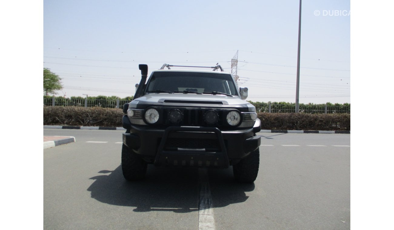 Toyota FJ Cruiser 2012 FULL OPTIONS ORIGINAL PAINTS