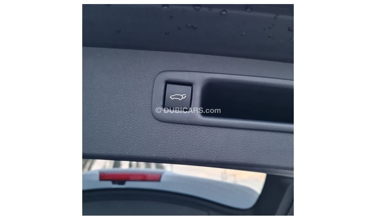 Toyota Highlander 2023 Toyota Highlander 2.5L Hybrid Premium Edition