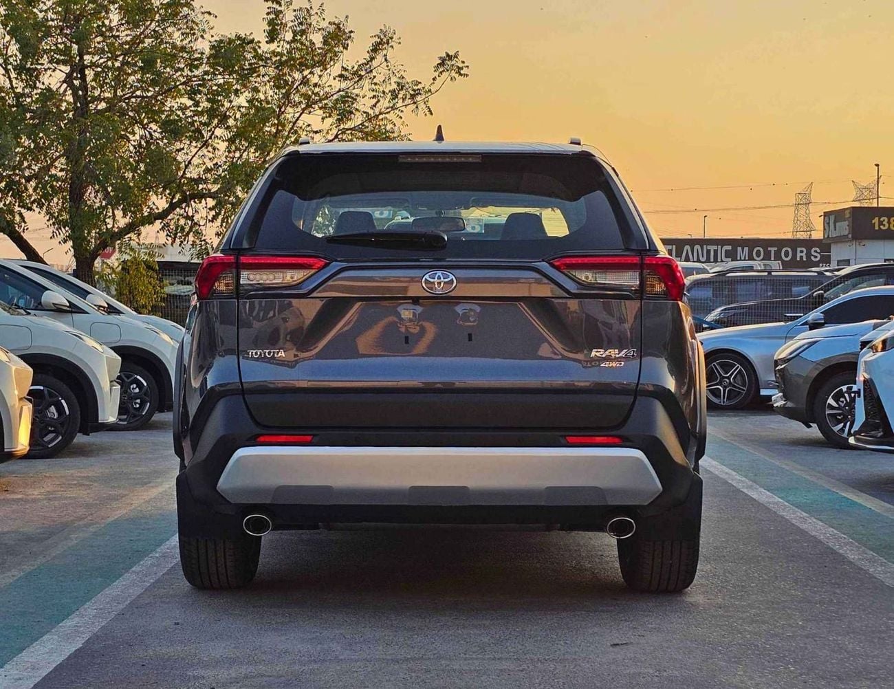 تويوتا راف ٤ ADVENTURE / 2.5L PETROL 4WD / PANORAMIC ROOF / LEATHER WITH DRIVER POWER SEAT (CODE #  RADVP)