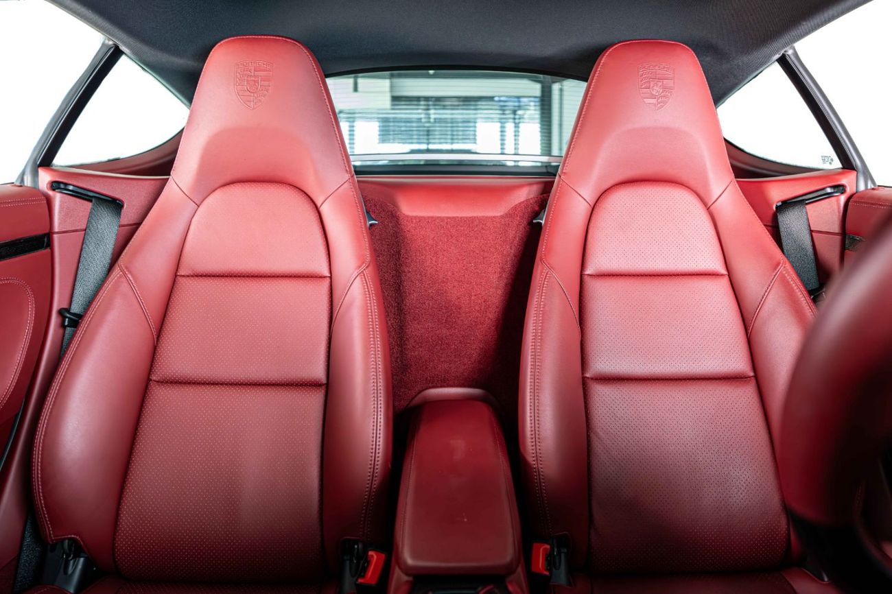 بورش كايمان 718 Style Edition (295 HP) A/T