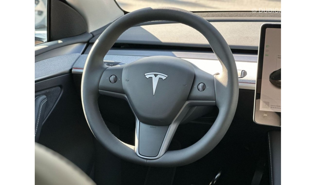 Tesla Model Y TESLA model Y 2024