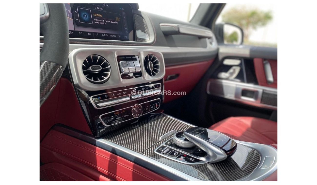 Mercedes-Benz G 63 AMG Premium + **2022**GCC SPEC UNDER WARRANTY AND SERVICE CONTRACT
