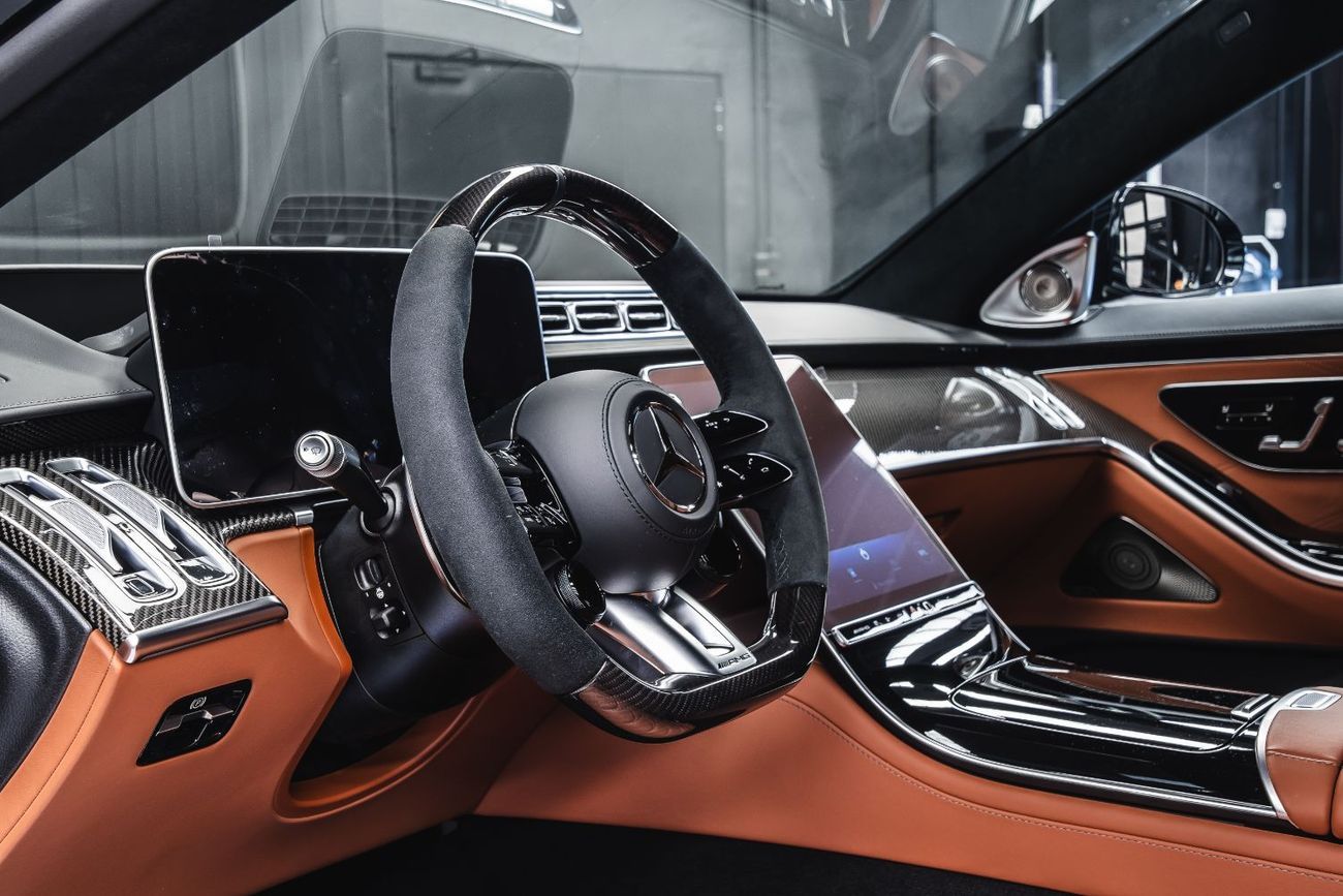 Mercedes-Benz S 63 AMG BRABUS B930 + Ceramic Brakes + Burmester 4D + Carbon Interior