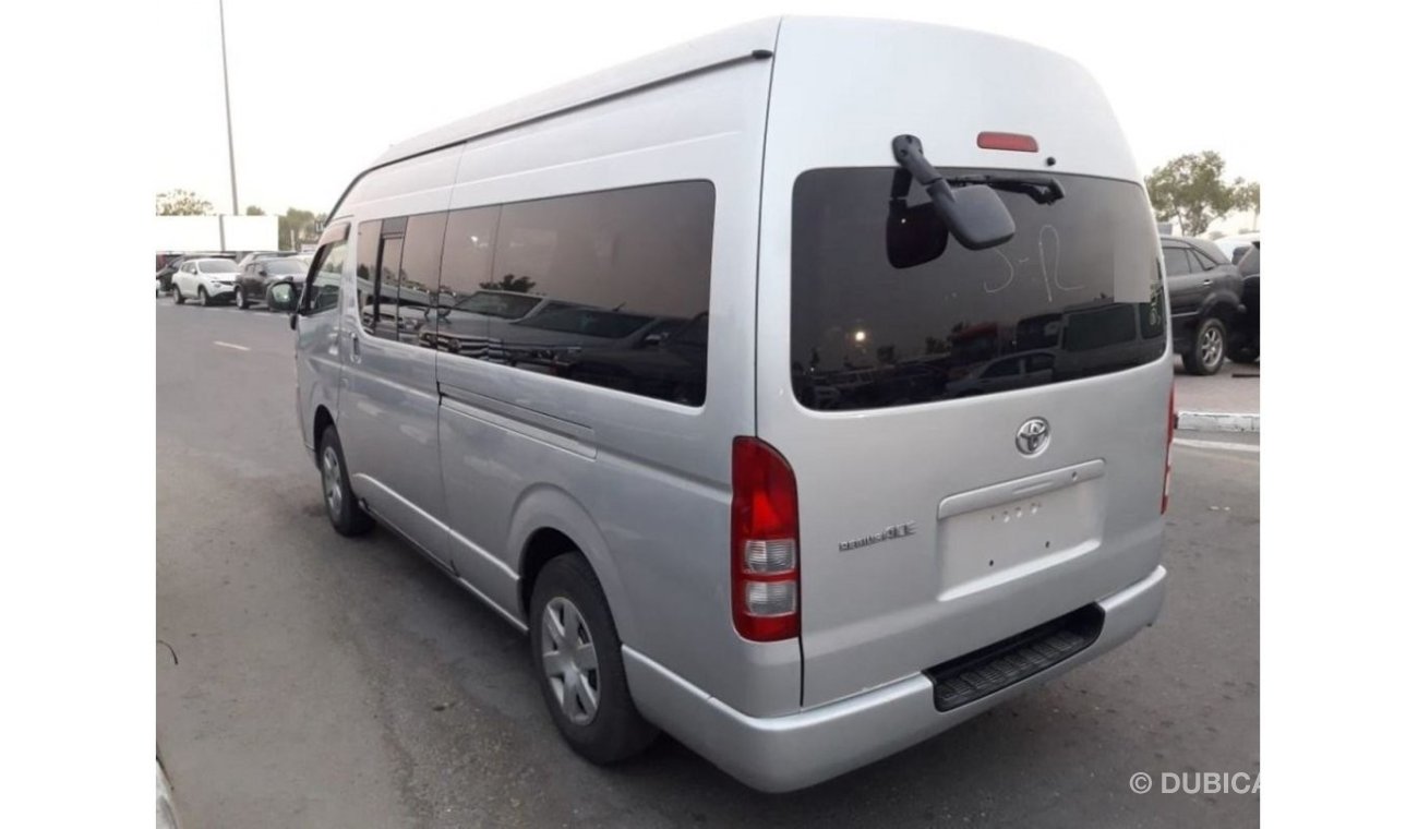 تويوتا هاياس Hiace RIGHT HAND DRIVE (PM249)