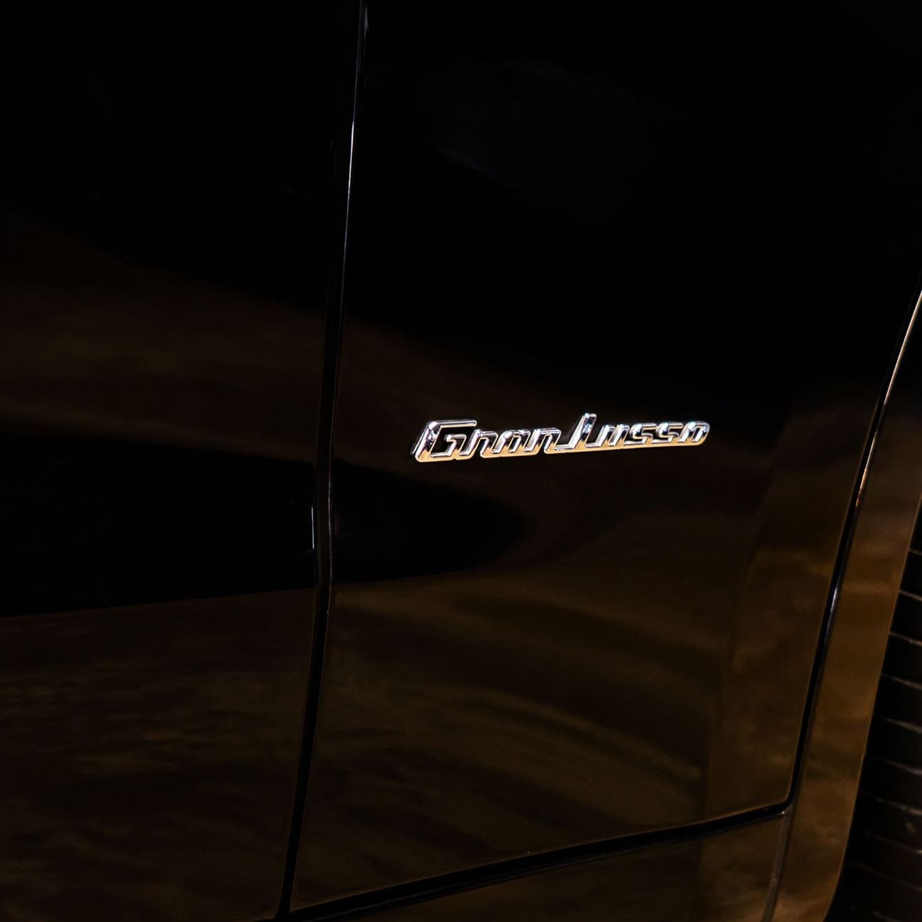 مازيراتي ليفونت GranLusso 3.0L