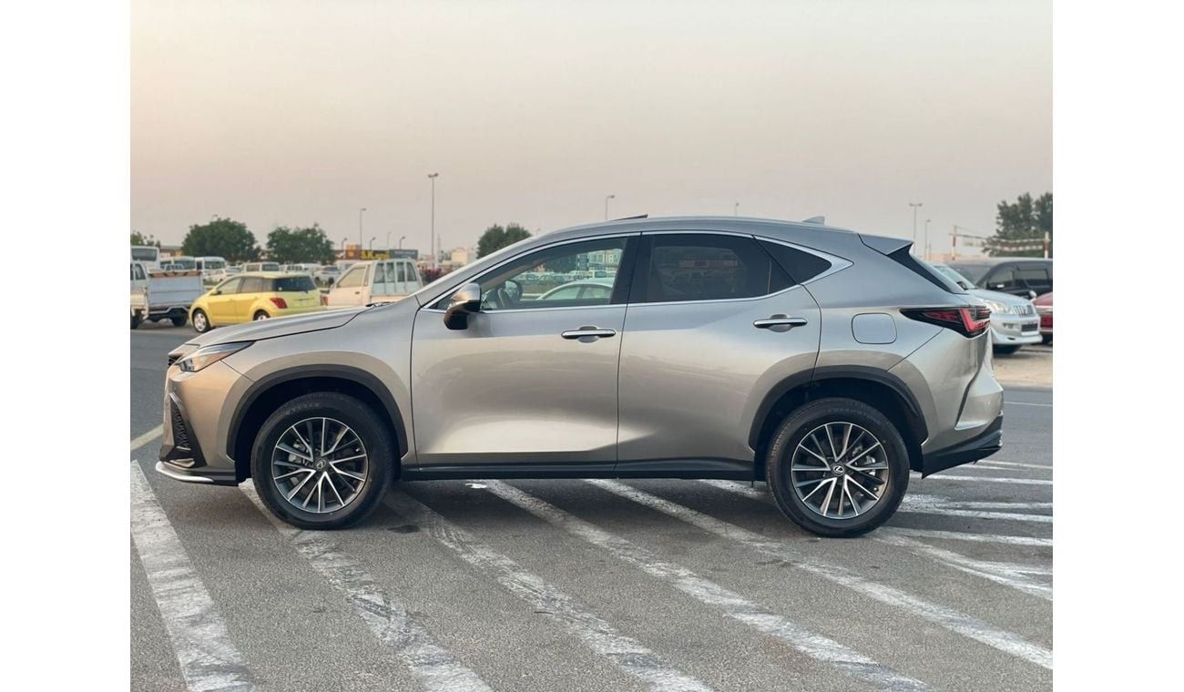 لكزس NX 300 2023 Lexus NX300 Premium 2.4L V4 Turbo - 4x4 AWD Full Option - 14,800 Mileage