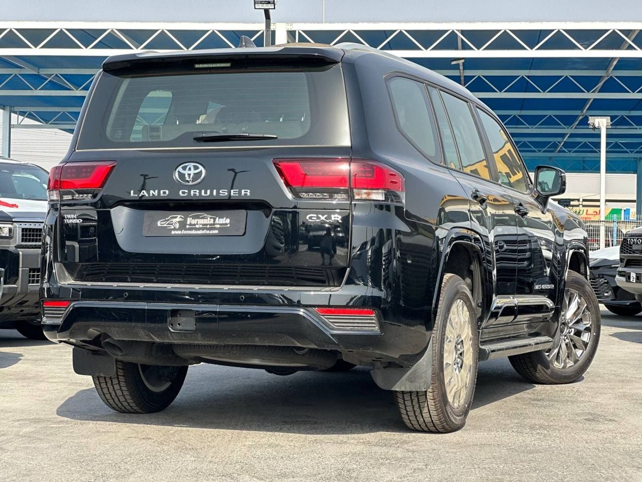 Toyota Land Cruiser GXR 3.3L DSL A/T // 2026 // High Option with Radar , DVD & Back Camera , Cooling & Leather Seats //