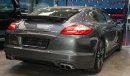 Porsche Panamera 4S