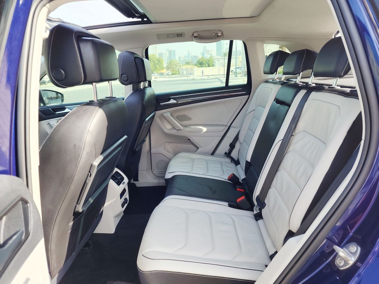 Volkswagen Tiguan SPORT 2.0L