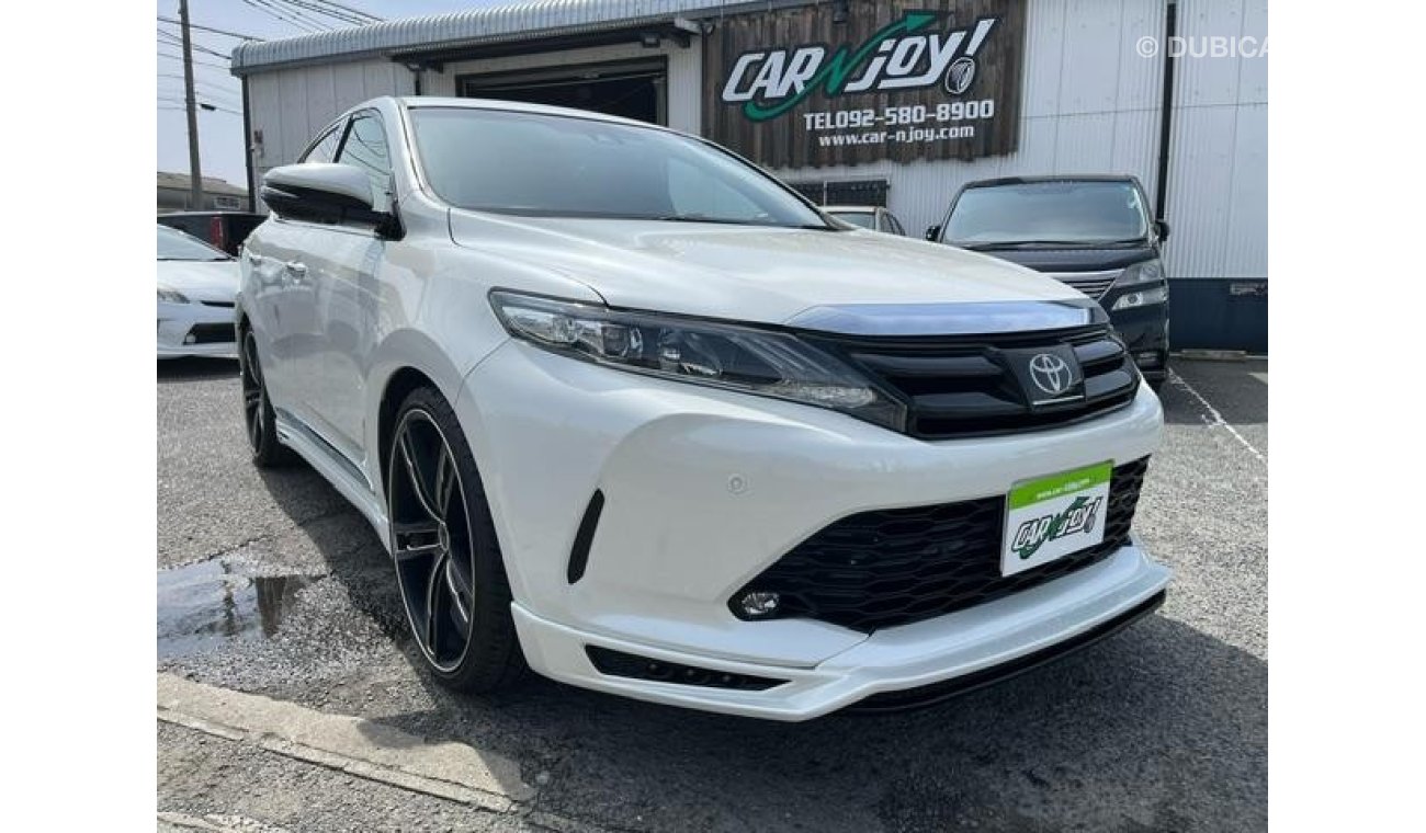 Toyota Harrier ZSU60W