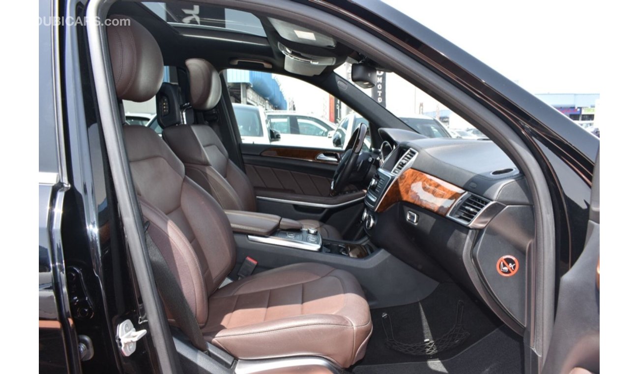 Mercedes-Benz GL 500 Mercedes Benz GL500 gcc