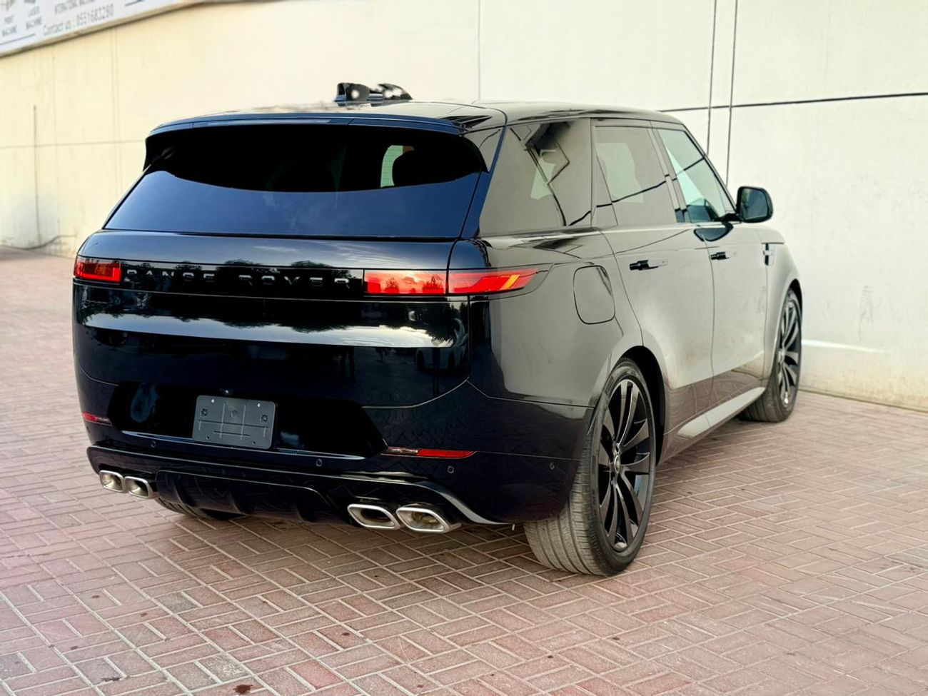 لاند روفر رينج روفر سبورت P530 V8 2025