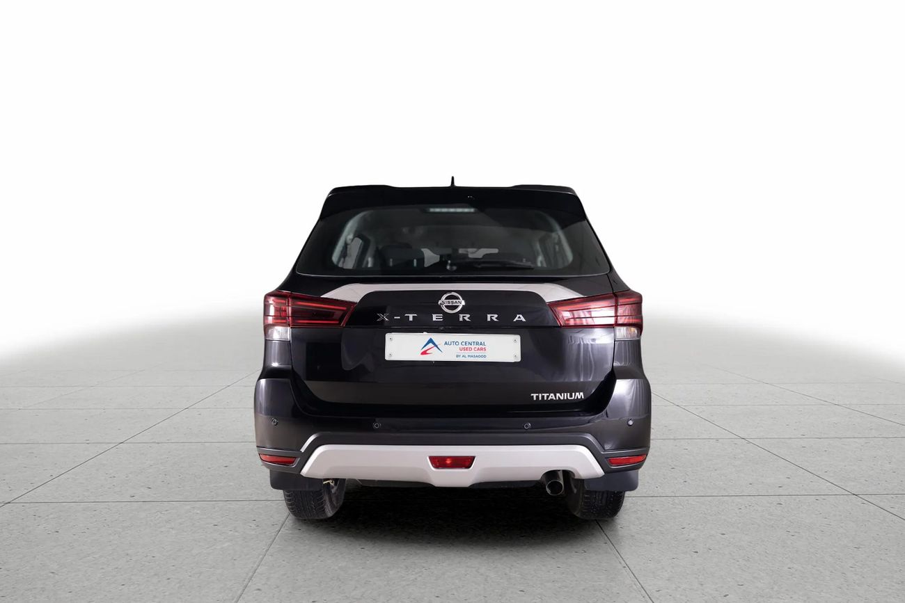 Nissan XTerra Titanium 2.5L RWD TITANIUM 2.5