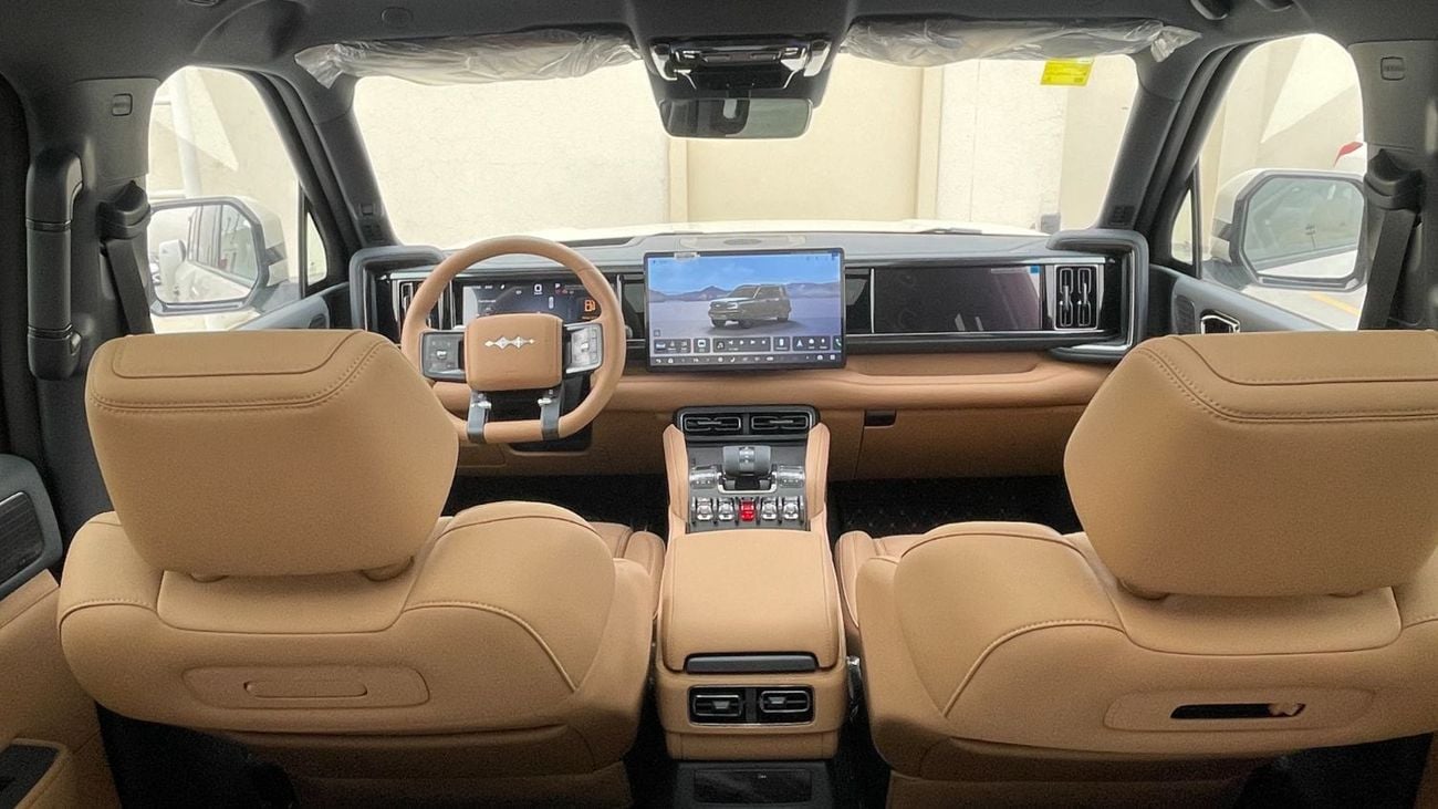 BYD Leopard 5 1.5L-4CYL 680HP. COM RANGE 1,200+ KM . HYBRID