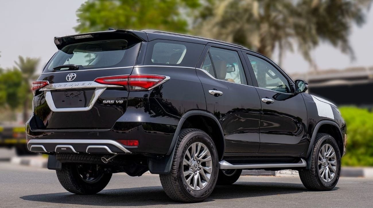 تويوتا فورتونر FORTUNER SR5 4.0L V6 PETROL