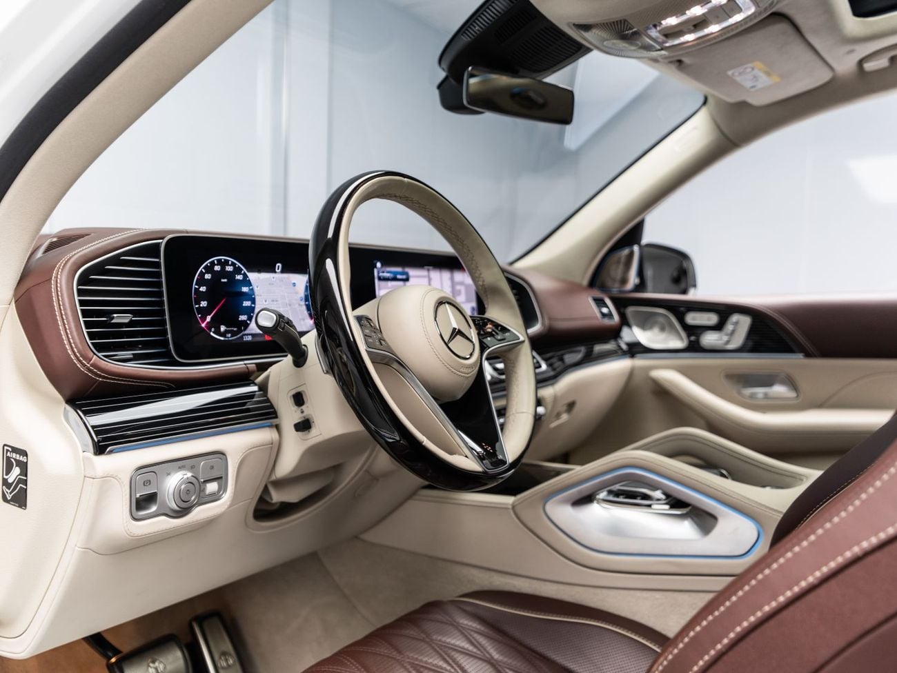 مرسيدس مايباخ gls600 مايباخ BUY NOW, PAY 2027 | THE BLACKLINE STANDARD | 2029 Mercedes Warranty + Service Contract, Low KMs, GCC