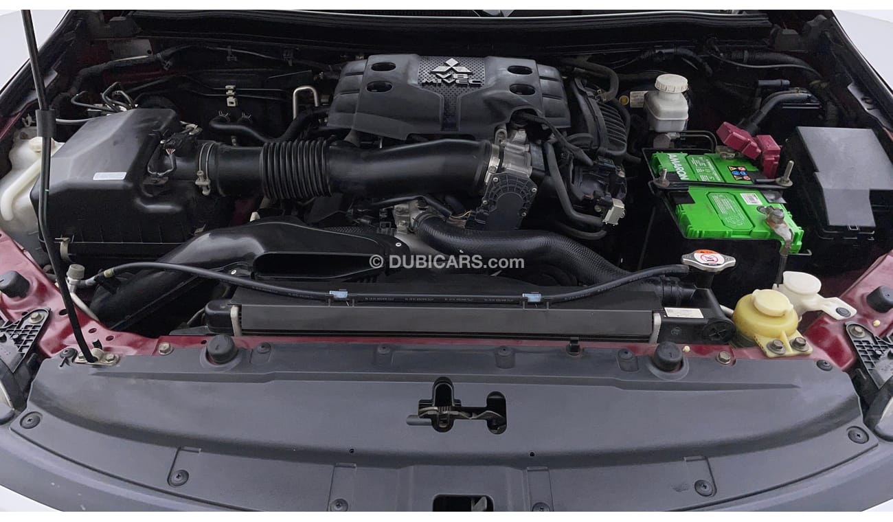 ميتسوبيشي مونتيرو GLS PREMIUM 3 | بدون دفعة مقدمة | اختبار قيادة مجاني للمنزل