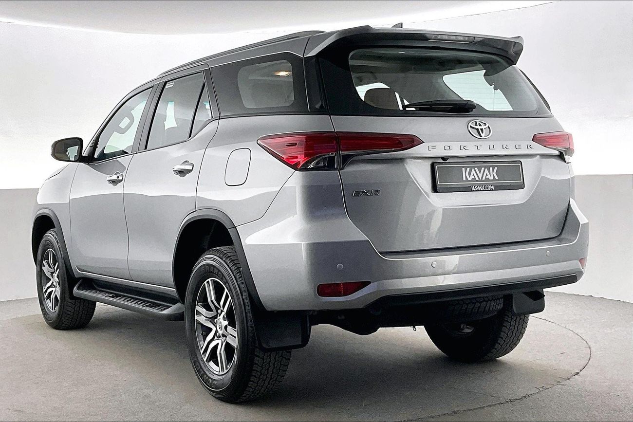 تويوتا فورتونر EXR | شامل الضمان | 0 ﺪﻔﻋﺓ ﺃﻮﻟﻯ