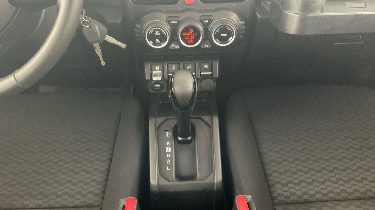 سوزوكي جيمني GLX | شامل الضمان | 0 ﺪﻔﻋﺓ ﺃﻮﻟﻯ