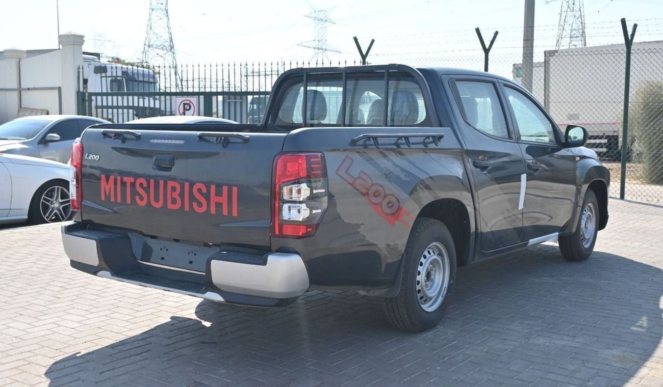Mitsubishi L200 MITSUBISHI L200 2.5L DIESEL DC 4X2 MT