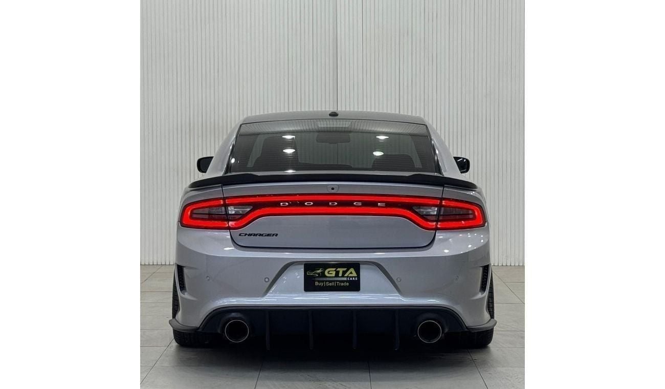 دودج تشارجر Daytona 5.7L (370 HP) 2017 Dodge Charger R/T Daytona 345 Hemi, Warranty, Full Dodge Service History,