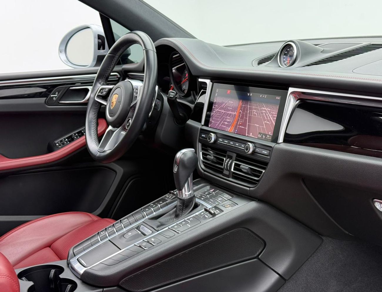 Porsche Macan S 2019 Porsche Macan S | Warranty, Service History , EXCELLENT Condition | GCC Specs