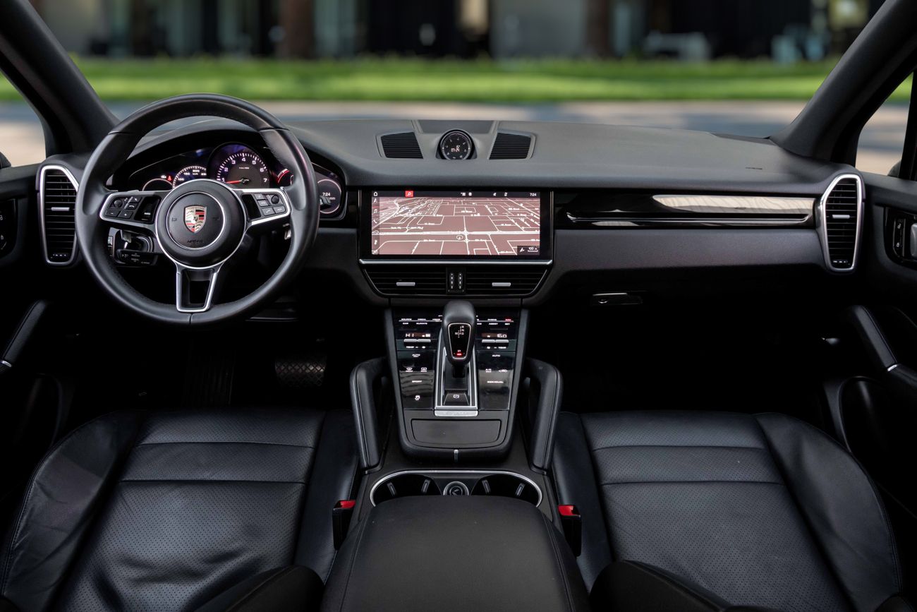 Porsche Cayenne Cayenne | 3,046 P.M | 0% Downpayment | 360 Camera | Blind Spot Warning!