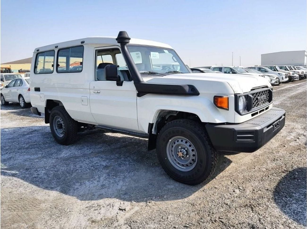 تويوتا لاند كروزر 70 78 MT 4.2L DIESEL 3 DOORS 4WD WITH DIFFLOCK