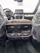 Toyota Land Cruiser VXR 3.5 L