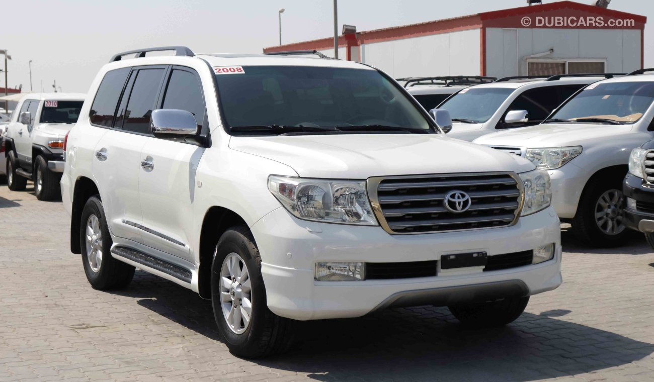 Toyota Land Cruiser GXR V8