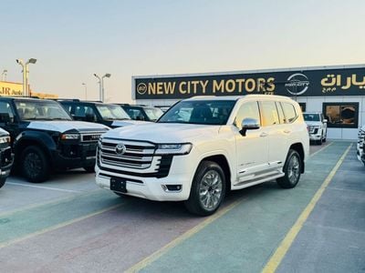 Toyota Land Cruiser TOYOTA LC300 VX 3.5L PTR  GCC A/T F/O WHITE 2025