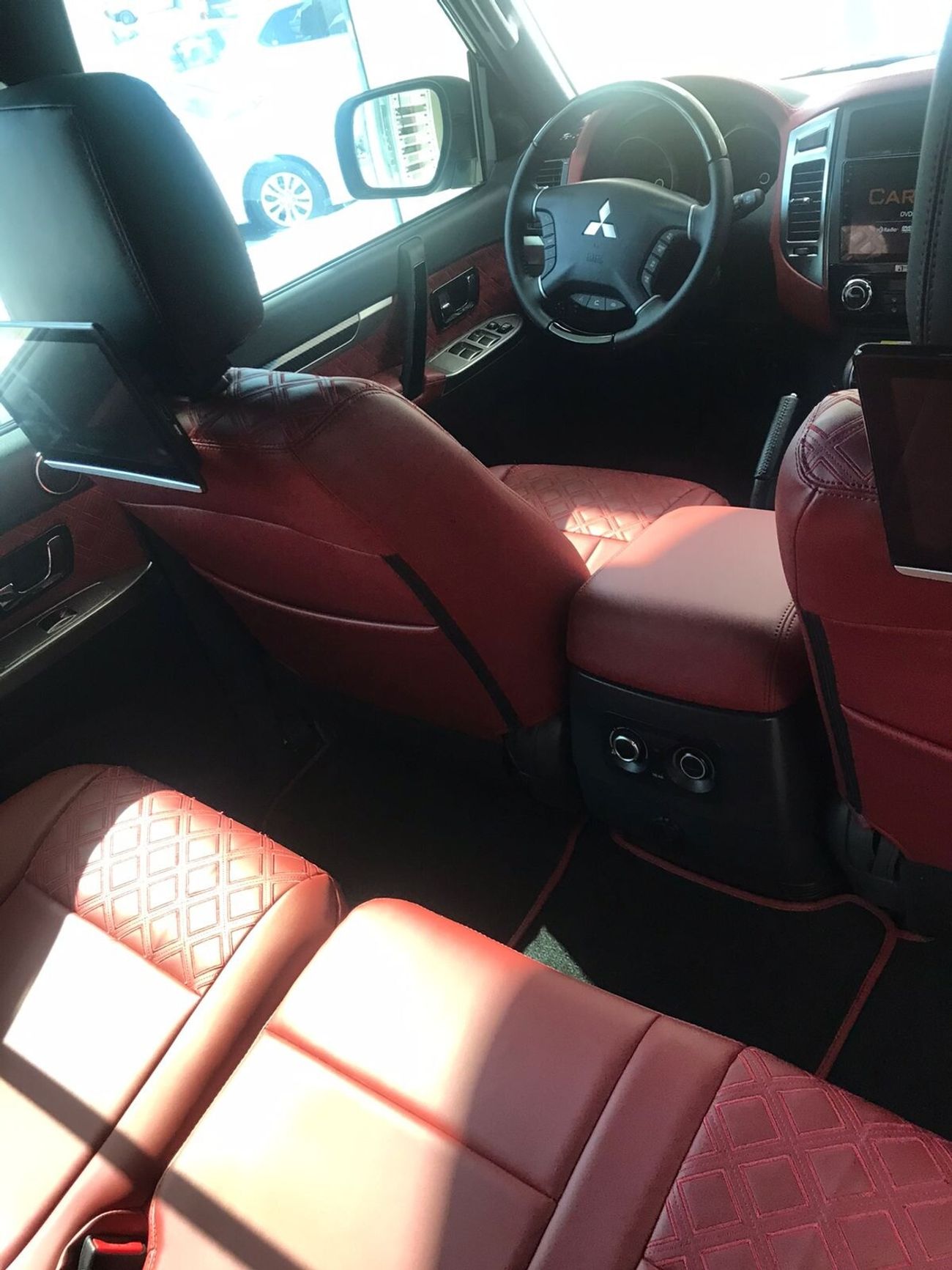 ميتسوبيشي باجيرو 2020 Mitsubishi Pajero Signature Edition – GCC Specs – Low Mileage – Excellent Condition – Abu Dhabi