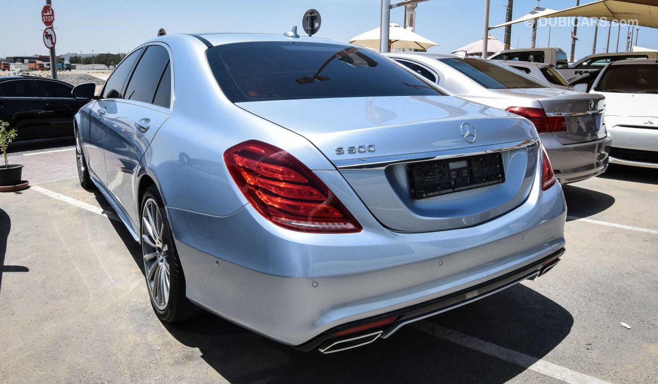 Mercedes-Benz S 400 With S500 Badge