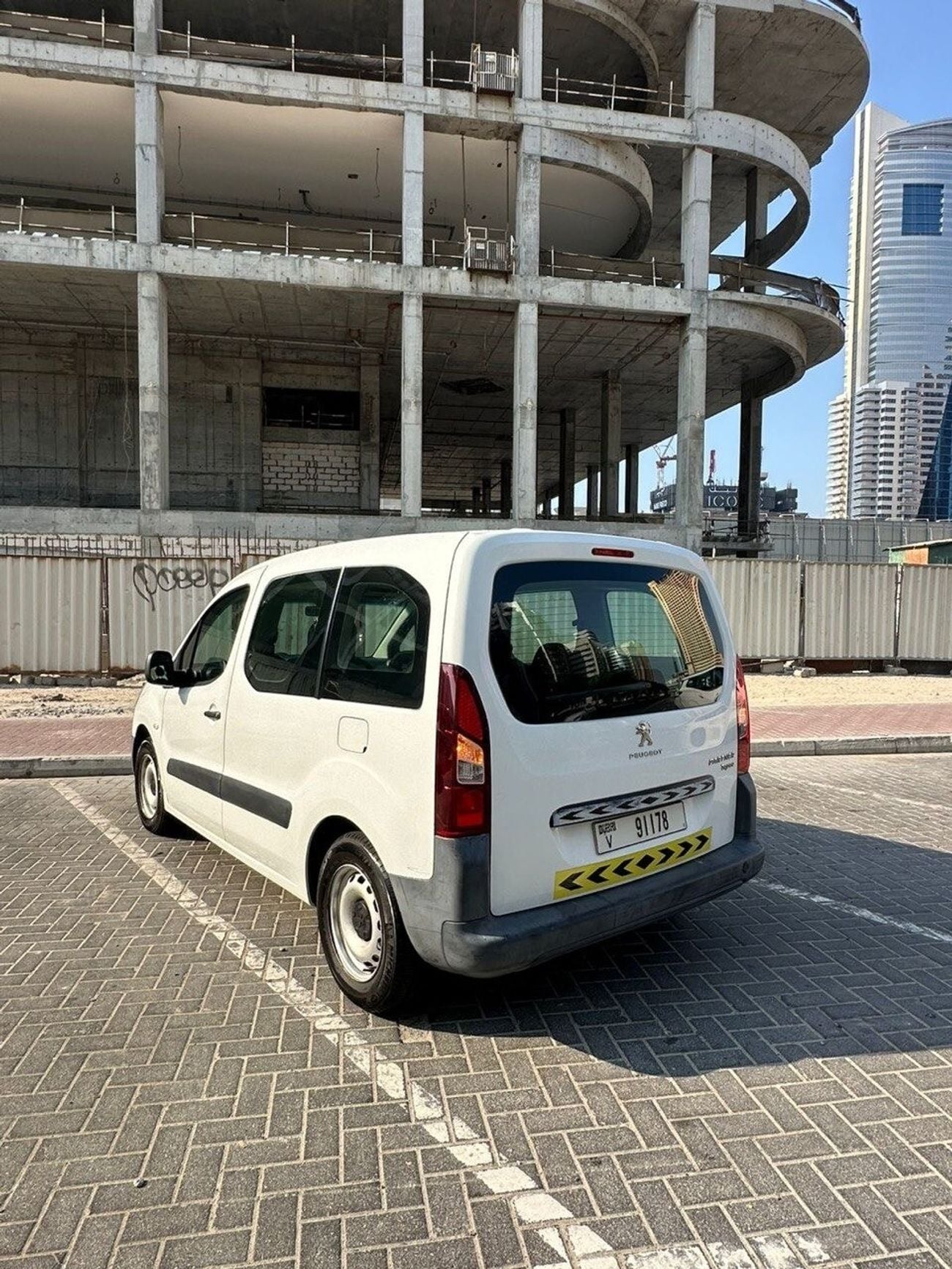 بيجو بارتنر COMBI