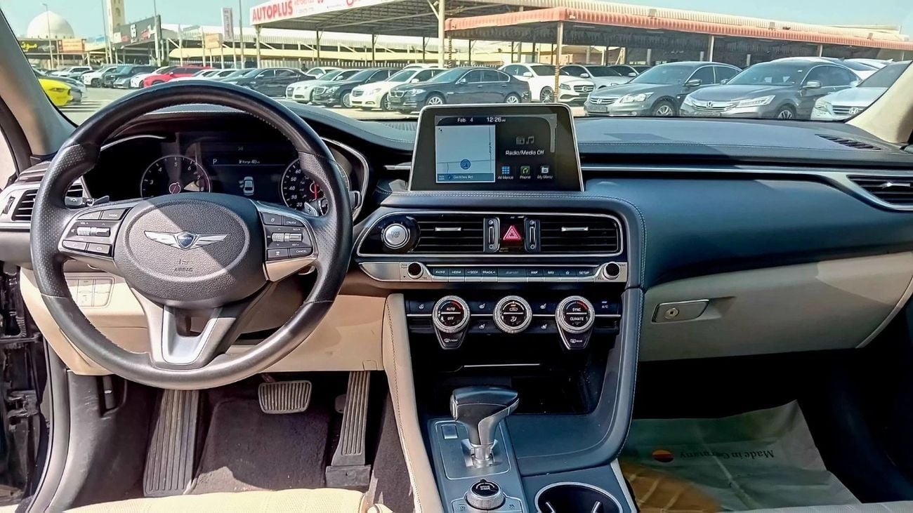Hyundai Genesis Std 3.8L