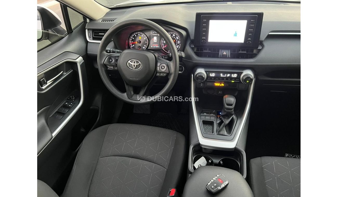 Toyota RAV4 2019 Toyota RAV4 XLE SUV,  4CYL, Automatic, Four Wheel Drive / EXPORT ONLY