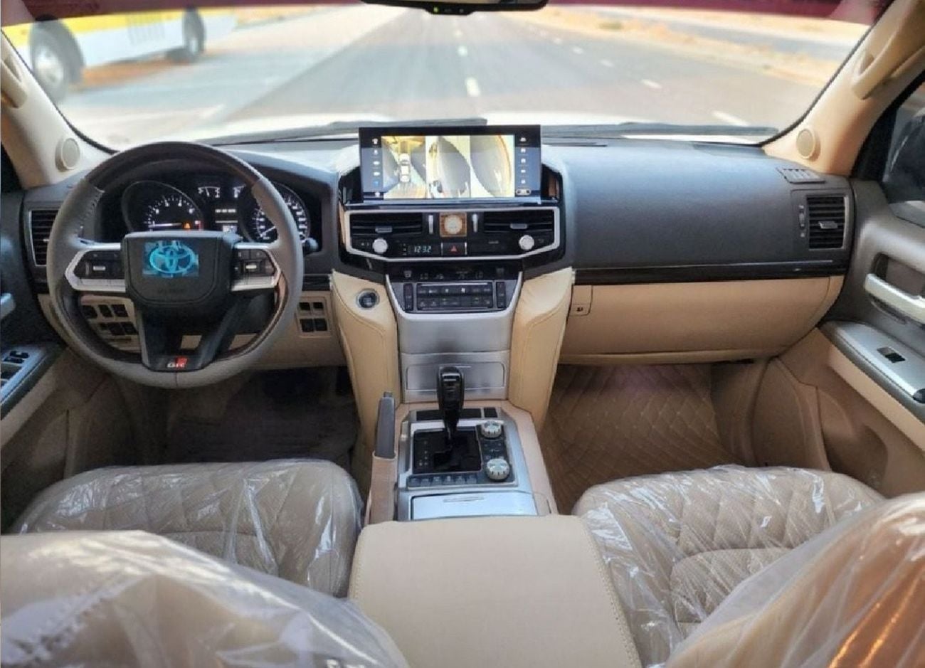 Toyota Prado GXR 2016 Upgrade To 2023 Full Option Very Clean and Perfect Condition