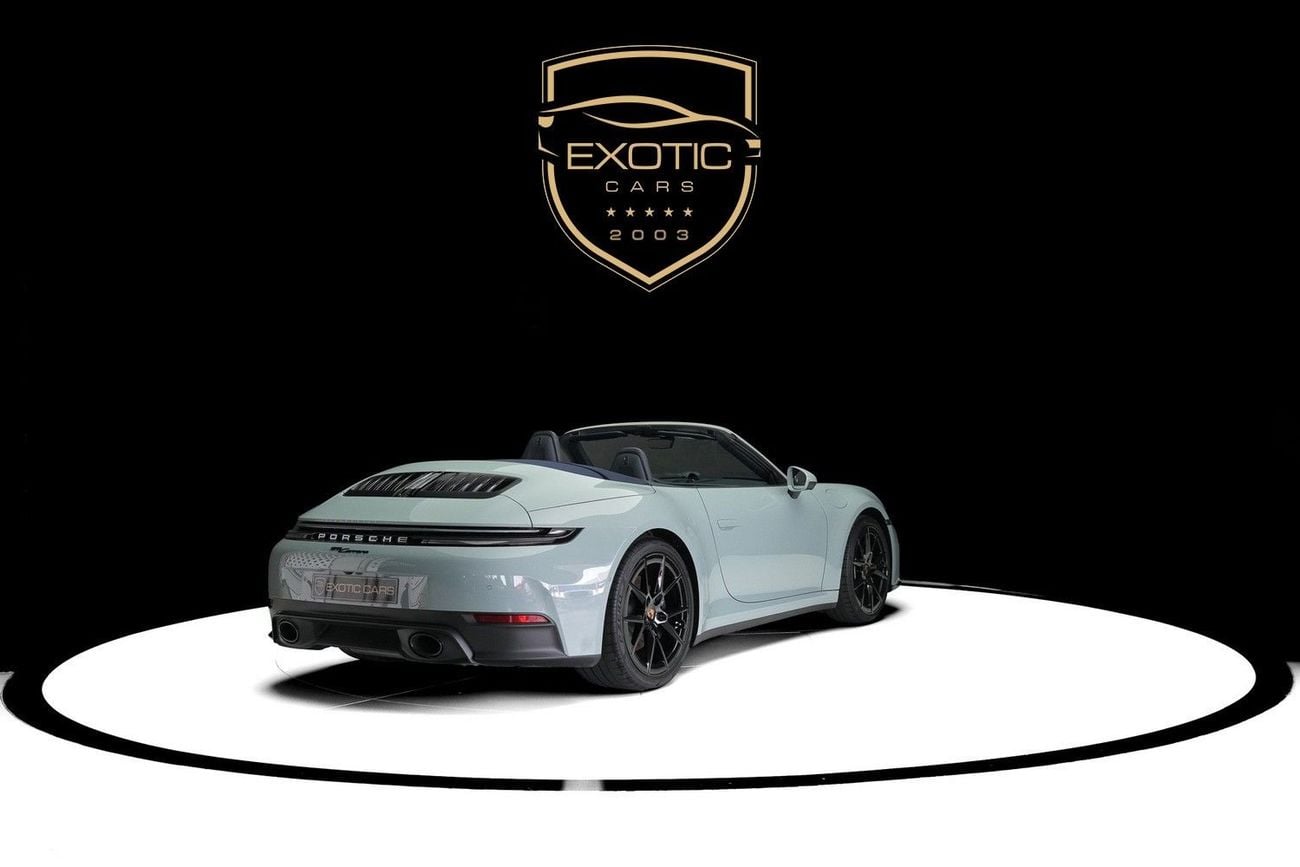 Porsche 911 CARRERA