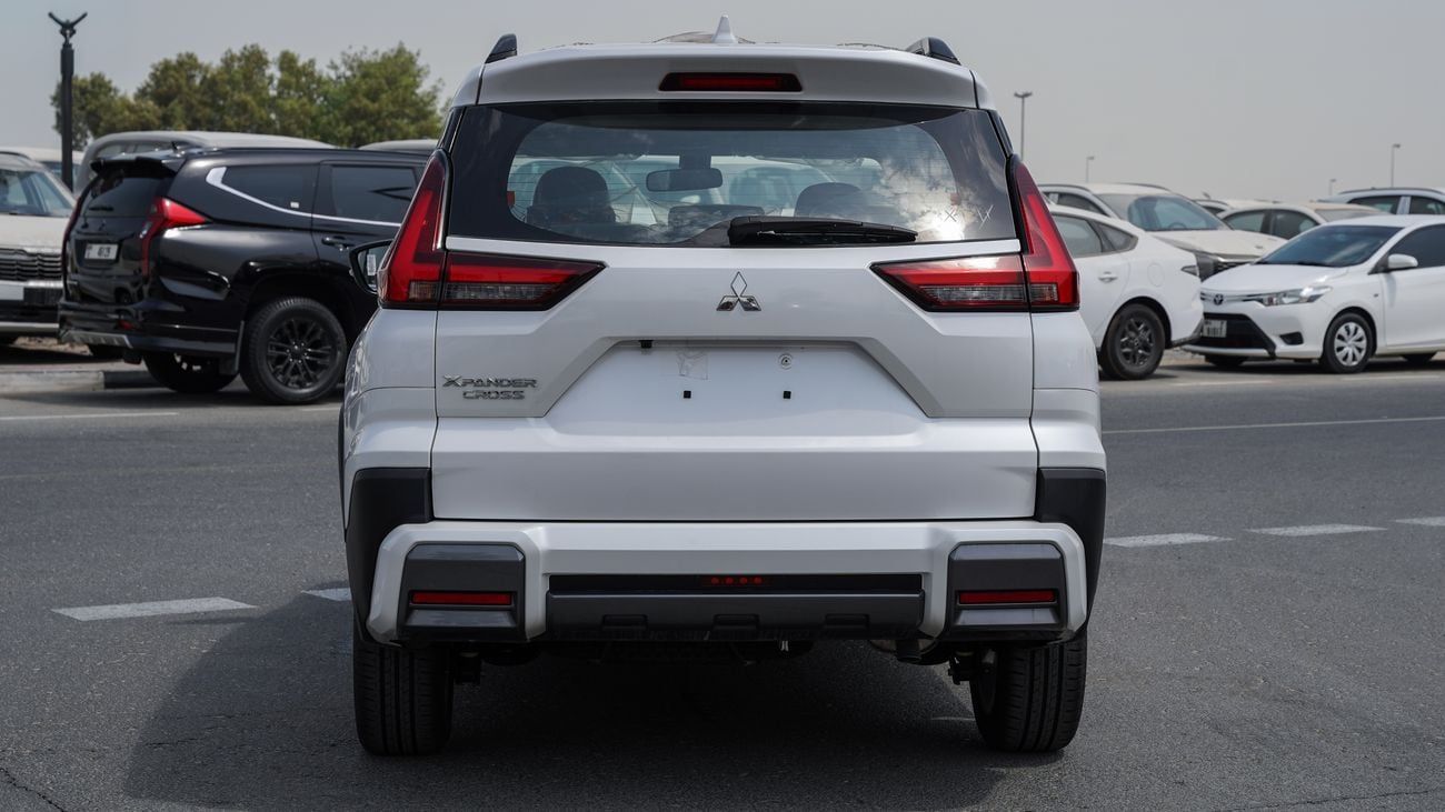 Mitsubishi Xpander Cross