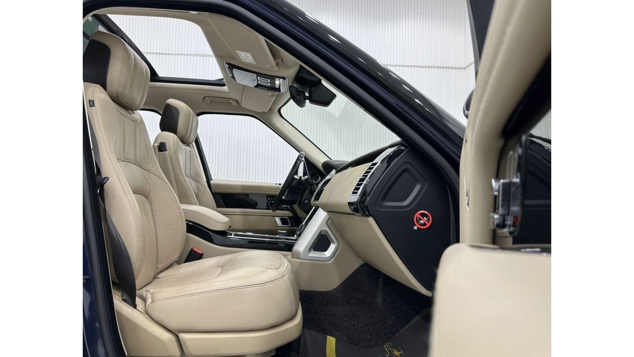 Land Rover Range Rover 2018 Range Rover Vogue HSE, May 2025 Warranty , Full Service History, GCC